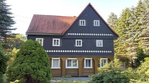 Seitenansicht - Einfamilienhaus mit 160,00 m² in Seifhennersdorf zum Kaufen