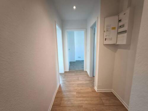 Flur - 2 Zimmer Etagenwohnung in Merseburg