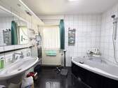 Badezimmer Erdgeschoss - 