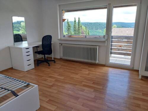 Bsp. Zimmer 13 - Etagenwohnung zur Miete in Furtwangen im Schwarzwald