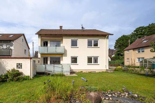 Außenansicht.jpg - 6 Zimmer Mehrfamilienhaus, Wohnhaus zum Kaufen in Neusäß