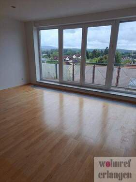  Wohnen - 3 Zimmer Etagenwohnung in Forchheim