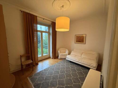 Zimmer 1 mit Balkon - 