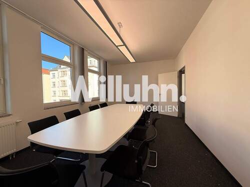 Konferenzraum - *ab sofort!* 290 m² Gewerbefläche - individuell nutzbar! 7 Büroräume I Teeküche I Aufzug
