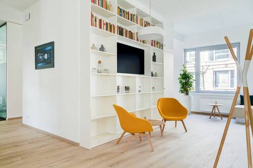 Business-Lounge 1.jpeg - 