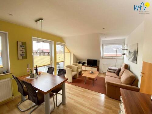 Wohnzimmer - 3 Zimmer Etagenwohnung zum Kaufen in Borkum