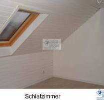 Sehr gemütliches Dachgeschoß, im Kernort - Bad Zwesten