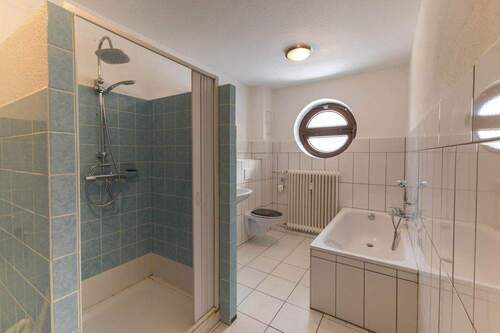 Wohnung 2 - Badzimmer - 