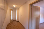 Wohnung 1 - Eingangsbereich - 7 Zimmer Mehrfamilienhaus, Wohnhaus zum Kaufen in Krempel