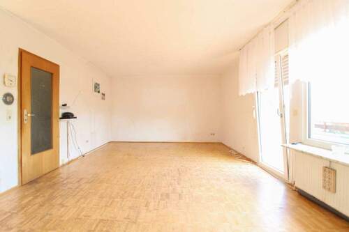 Wohn- und Esszimmer OG - 6 Zimmer Einfamilienhaus zum Kaufen in Ahnatal