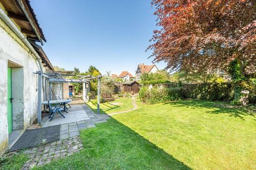 Garten - Mehrfamilienhaus, Wohnhaus mit 269,80 m&sup2; in Dortmund zum Kaufen