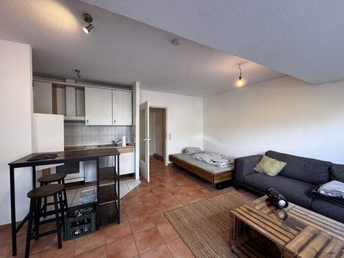 Wohnbereich - 1 Zimmer Etagenwohnung zur Miete in Rosengarten