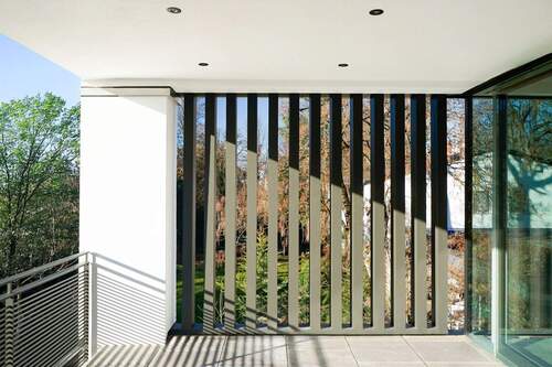 Großzügige Terrassen. - 