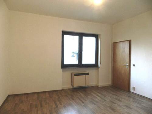 Schlafzimmer - 2 Zimmer Etagenwohnung zur Miete in Neuwied