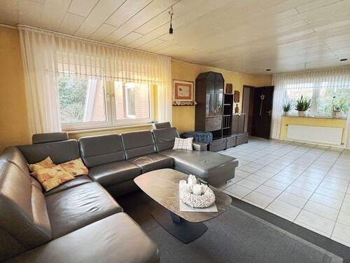 Wohn-/Essbereich DG - 