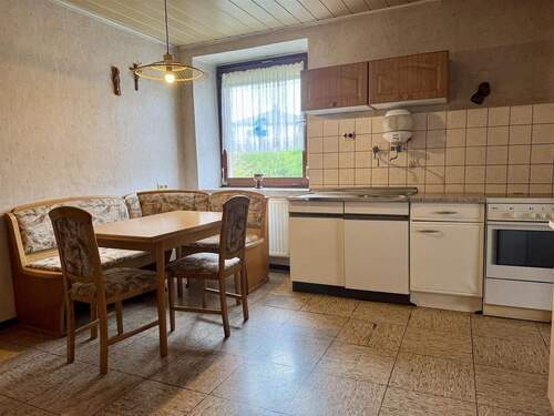 Wohnküche - Einfamilienhaus mit 125,00 m&sup2; in Oberöfflingen zum Kaufen