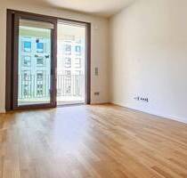 Bezugsfrei & Modern: 2-Zi. Wohnung mit Balkon & TG-Stellplatz - ideal für Singles & Paare - Berlin Friedrichshain