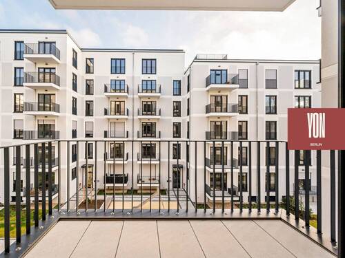 Balkon - 2 Zimmer Etagenwohnung in Berlin