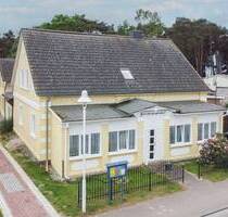 Umgeben von der Ostsee: Grundstück mit 2 Häusern in Thiessow - Mönchgut