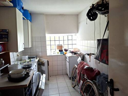 Größerer Abstellraum. - 