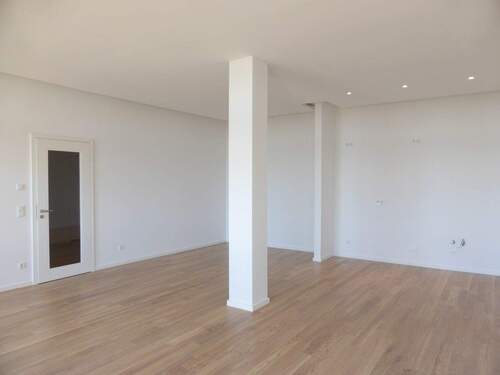 Wohnen - 4 Zimmer Etagenwohnung in Leipzig