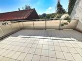 Terrasse mit Zugang Garten - Doppelhaushälfte mit 103,00 m² in Ehningen zum Kaufen