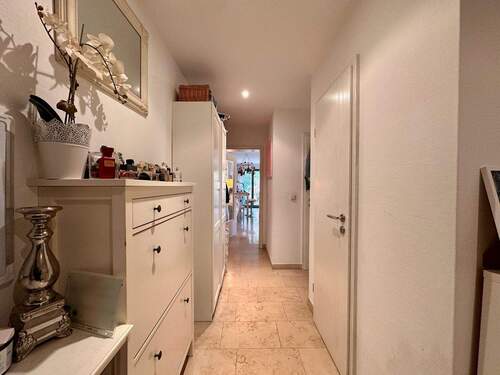 Diele mit Marmorfußboden - 