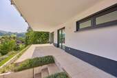 Blick zur Einliegerwohnung - 
