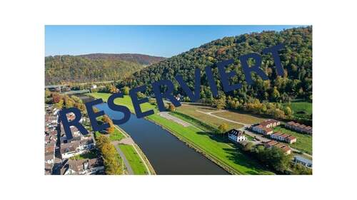 Luftaufnahme - Grundstück in traumhafter Lage (1. Reihe) - 'Wohnen an der Weser'