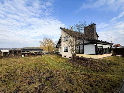 Rückseite Haus - Idyllisches Zweifamilienhaus in naturnaher Umgebung