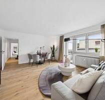 Frisch renovierte 4-Zimmer-Wohnung mit Loggia & Garage in ruhiger Lage von Ehningen