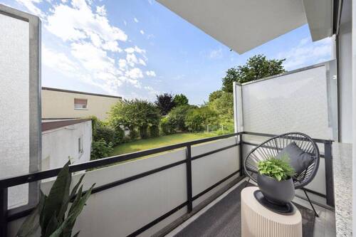 Bild 2 - 4 Zimmer Etagenwohnung zum Kaufen in Ehningen