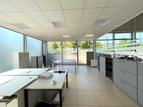 Büro 11 - 