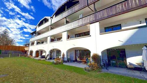 Blick auf die Anlage - 3 Zimmer Terrassenwohnung zum Kaufen in Garmisch-Partenkirchen