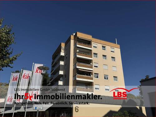 Hausansicht - Stadtnahes Wohnen mit großem Balkon und Aufzug!