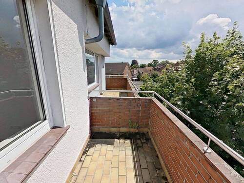 Balkon - 2 Zimmer Etagenwohnung zur Miete in Celle