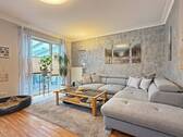 Wohn-/Esszimmer - 