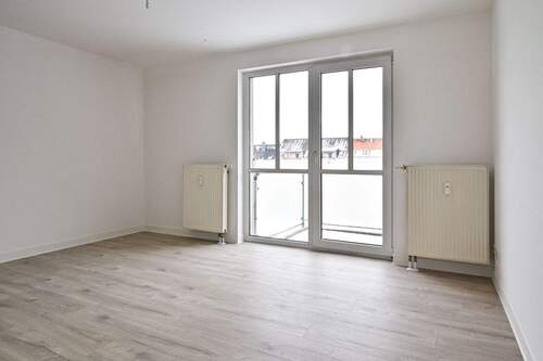 Wohnzimmer - 3 Zimmer Etagenwohnung in Chemnitz