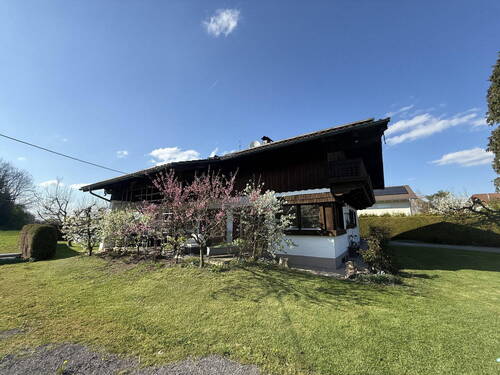 Südseite - Landhaus in Traumlage zu verkaufen