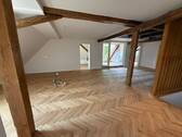 Wohn/Küchenbereich - Etagenwohnung mit 172,40 m² in Halle (Saale) zur Miete