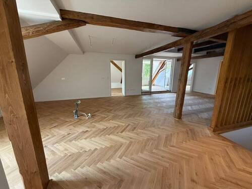 Wohn/Küchenbereich - Etagenwohnung mit 172,40 m² in Halle (Saale) zur Miete