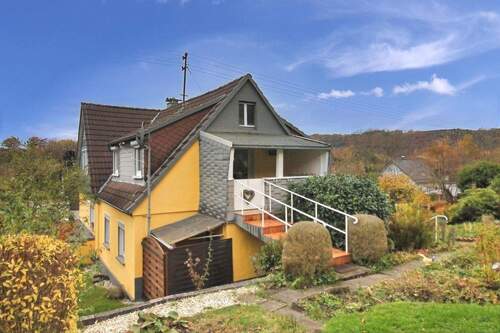 Rückseite - 5 Zimmer Einfamilienhaus in Kirchen