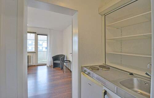 Nr 10 1OG Küche - 2 Zimmer Mehrfamilienhaus, Wohnhaus in Kassel / Wehlheiden