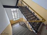 Treppenhaus - Etagenwohnung mit 55,50 m&sup2; in Zwickau zur Miete