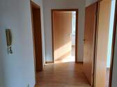 Flur - 3 Zimmer Etagenwohnung zur Miete in Groitzsch