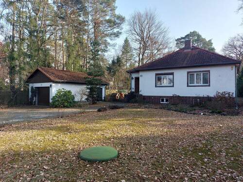 Hausansicht von der Straße.jpg - 3 Zimmer Einfamilienhaus in Falkensee