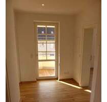 Modern sanierte 3-Raum-Wohnung mit Loggia im beliebten 