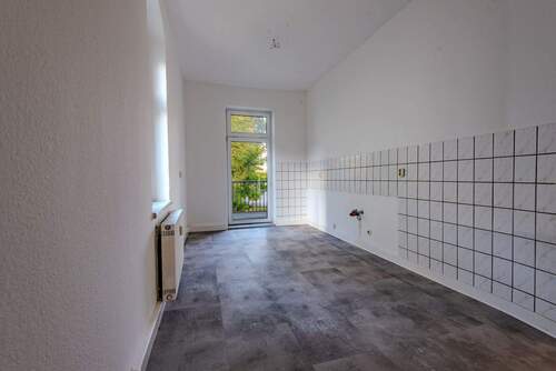 Küche - 2 Zimmer Etagenwohnung zur Miete in Chemnitz