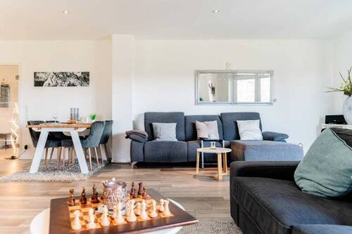 23 Wohnen mit Essplatz - 