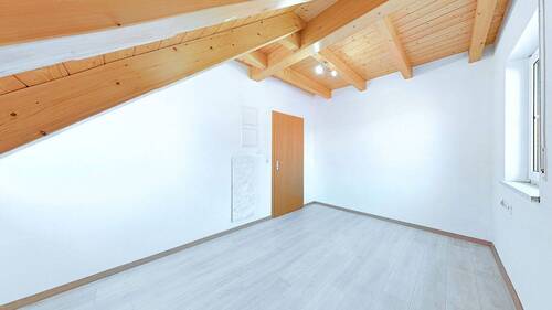 Schlafzimmer - 4 Zimmer Doppelhaushälfte zum Kaufen in Sommerach